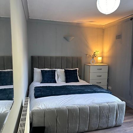 Luxury Room In A 4 Bedroom Flat! 4 Minutes Walk To Kingscross, St Pancras London Eksteriør bilde