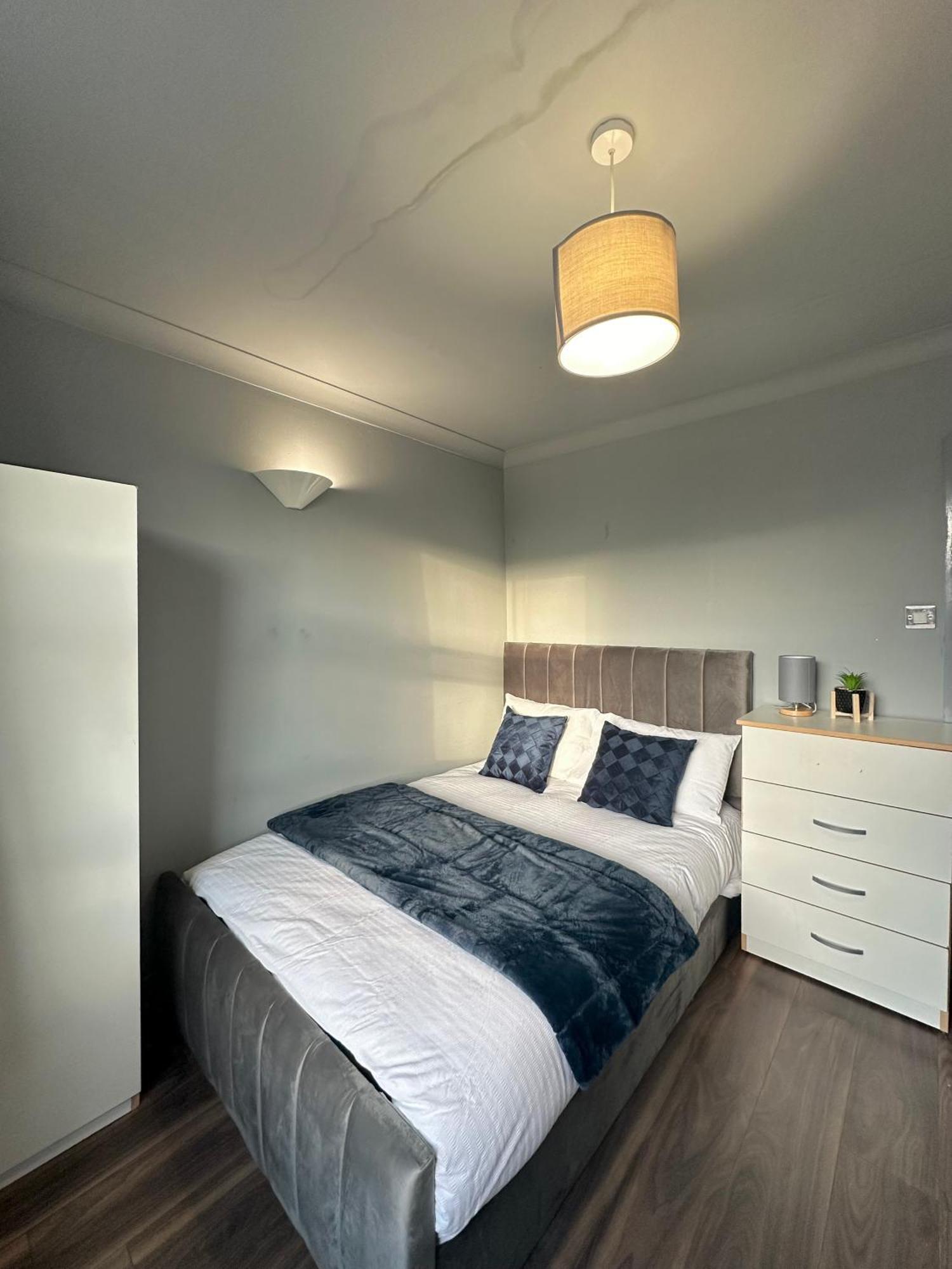 Luxury Room In A 4 Bedroom Flat! 4 Minutes Walk To Kingscross, St Pancras London Eksteriør bilde