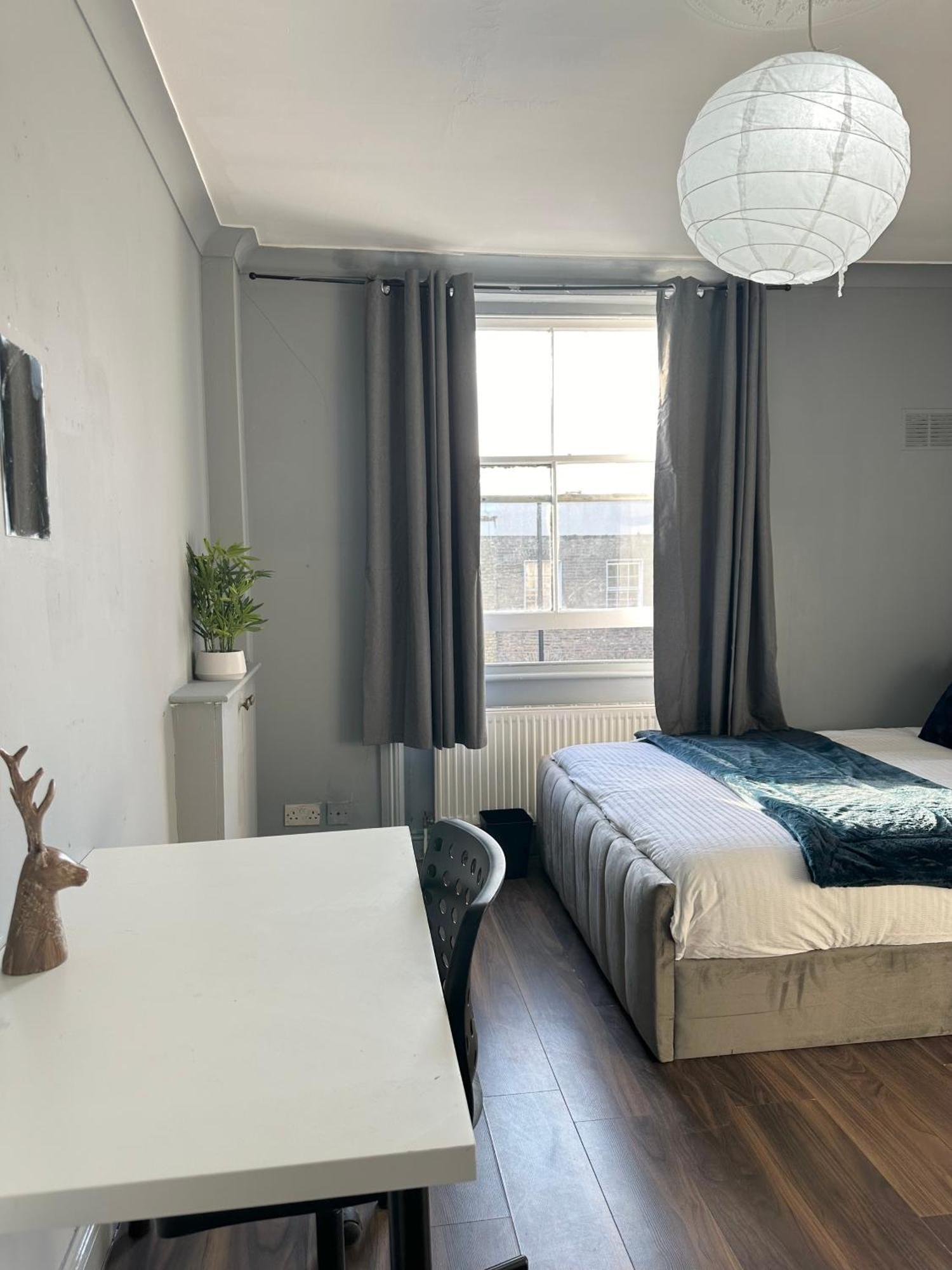 Luxury Room In A 4 Bedroom Flat! 4 Minutes Walk To Kingscross, St Pancras London Eksteriør bilde
