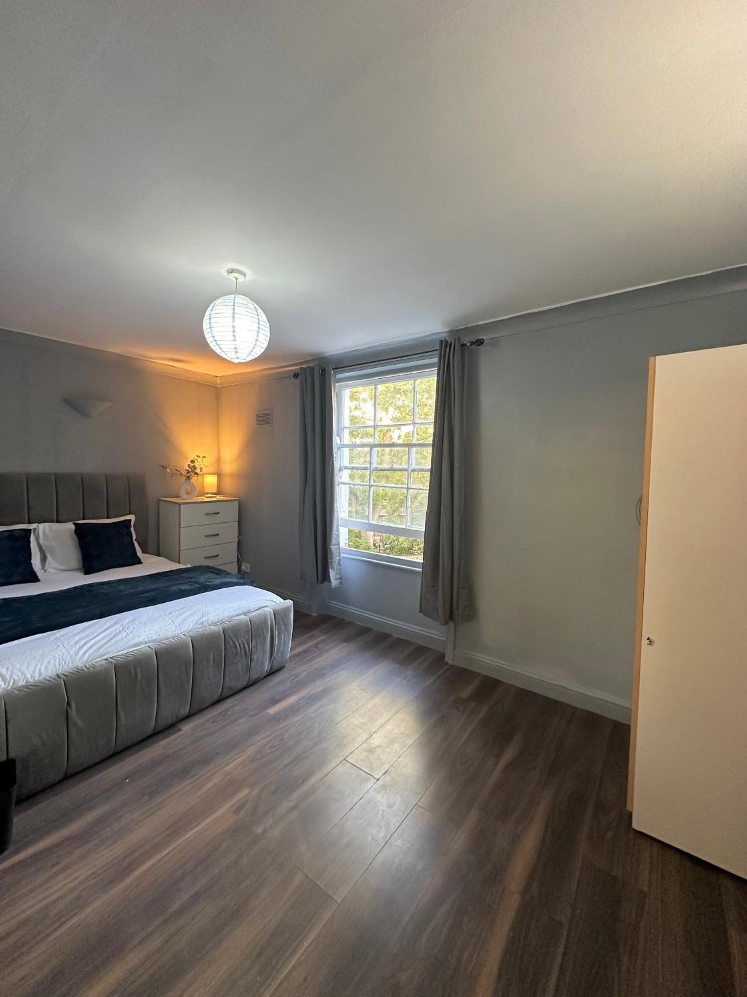Luxury Room In A 4 Bedroom Flat! 4 Minutes Walk To Kingscross, St Pancras London Eksteriør bilde