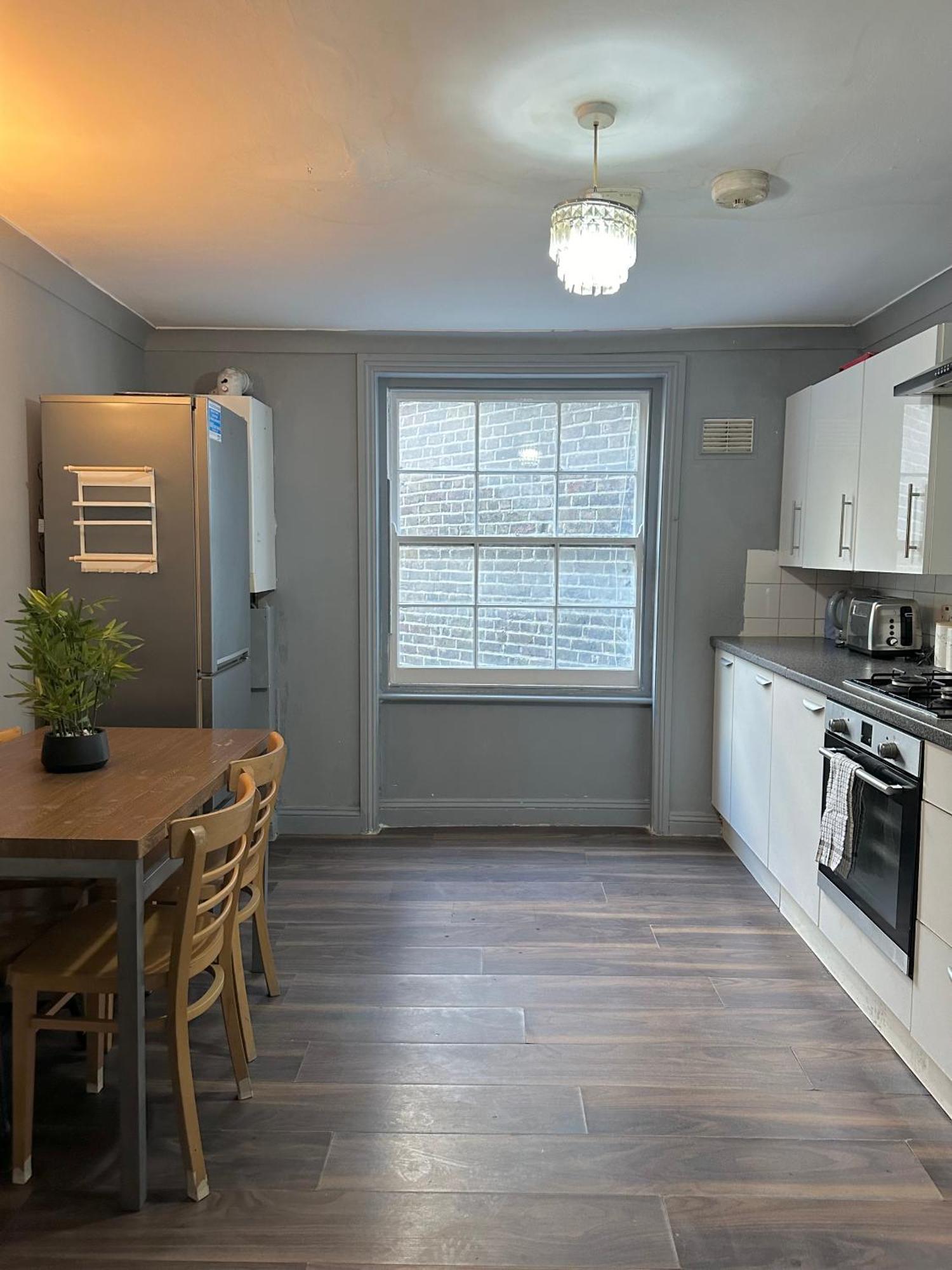 Luxury Room In A 4 Bedroom Flat! 4 Minutes Walk To Kingscross, St Pancras London Eksteriør bilde
