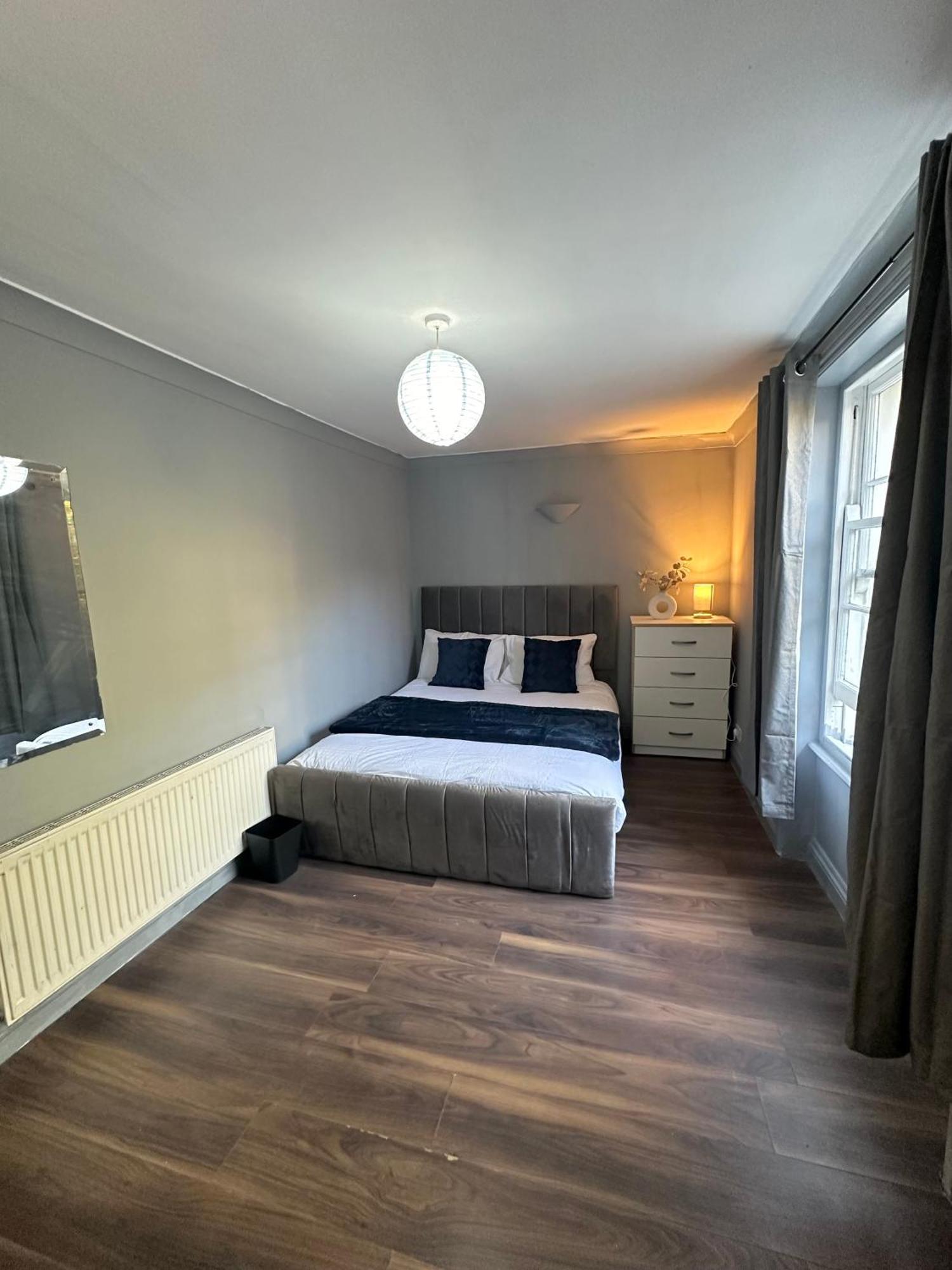 Luxury Room In A 4 Bedroom Flat! 4 Minutes Walk To Kingscross, St Pancras London Eksteriør bilde