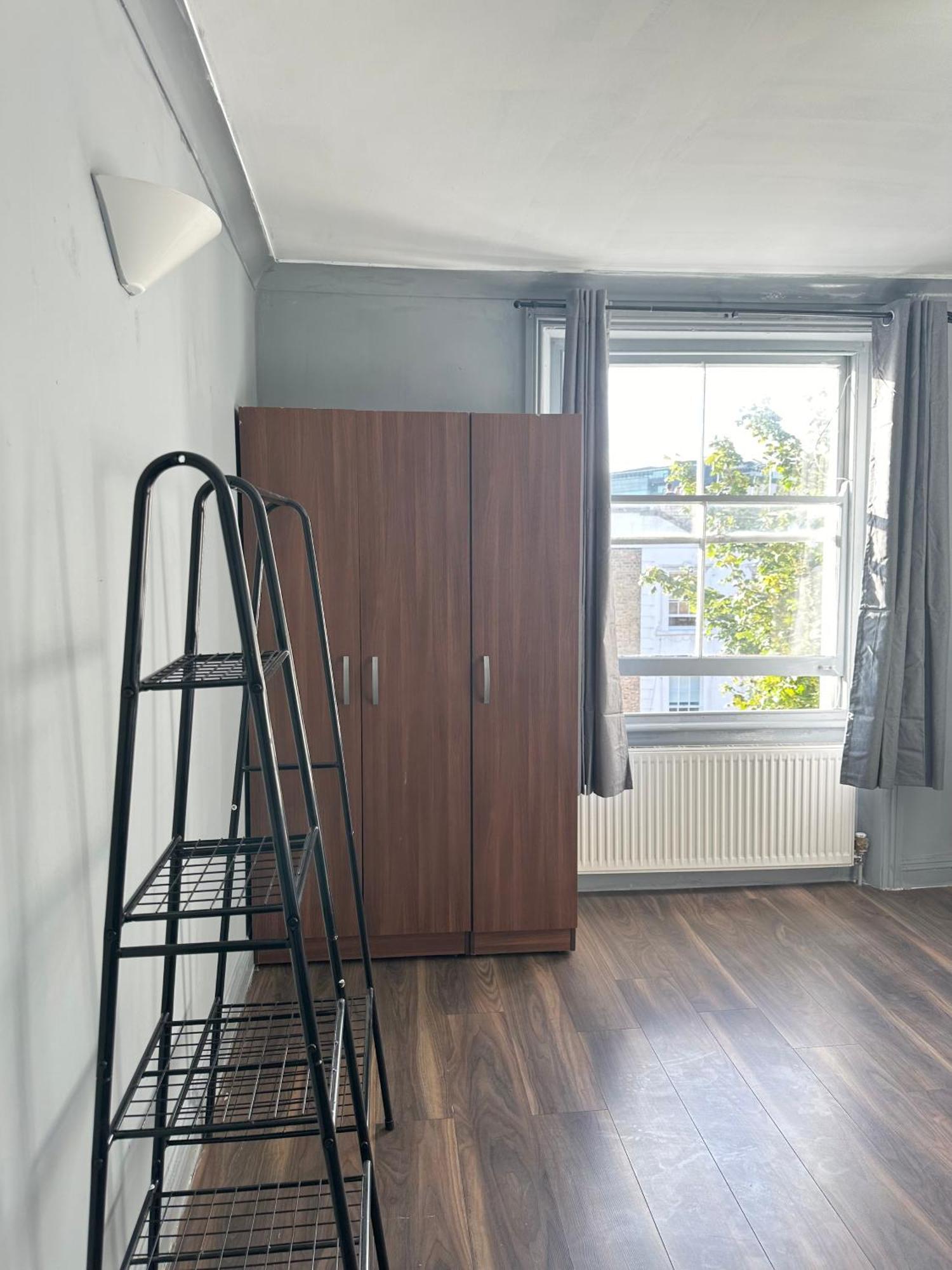 Luxury Room In A 4 Bedroom Flat! 4 Minutes Walk To Kingscross, St Pancras London Eksteriør bilde
